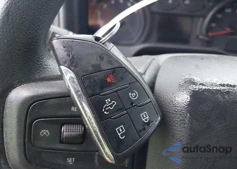 2022 Chevrolet Silverado 1500 4Wd Standard Bed Custom Trail Boss z USA, uszkodzony, nr VIN 3GCPDCED1NG563223